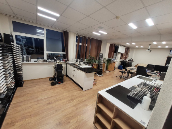  Office  53.70 m² 