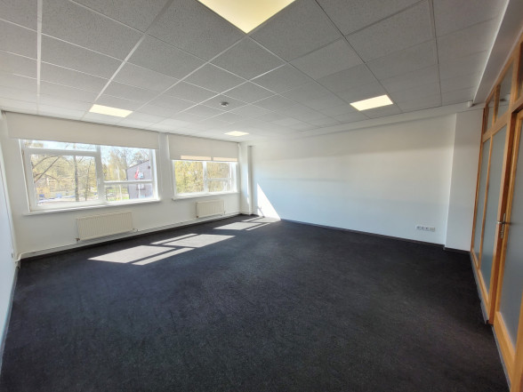  Office 36 m² 